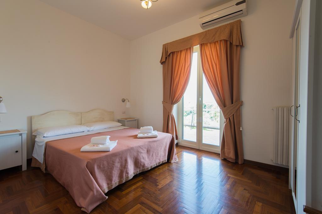 Bed And Breakfast Nonna Loreta Formello Esterno foto