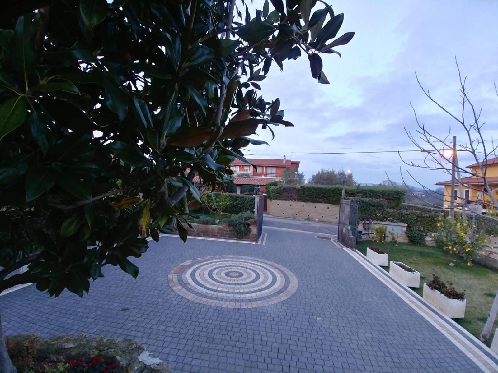 Bed And Breakfast Nonna Loreta Formello Esterno foto